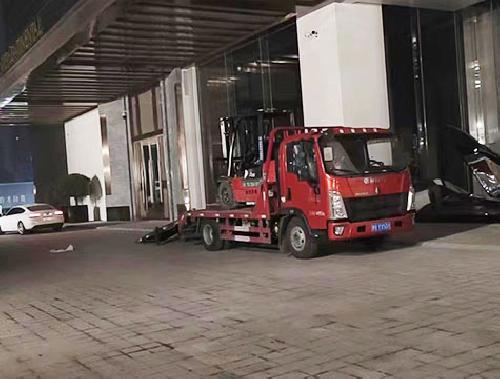 ֣�ݲ泵���޵绰